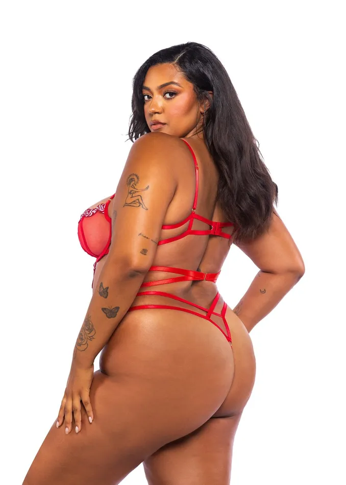 Roma Confidential Red Peppermint Kiss Teddy Vibrators